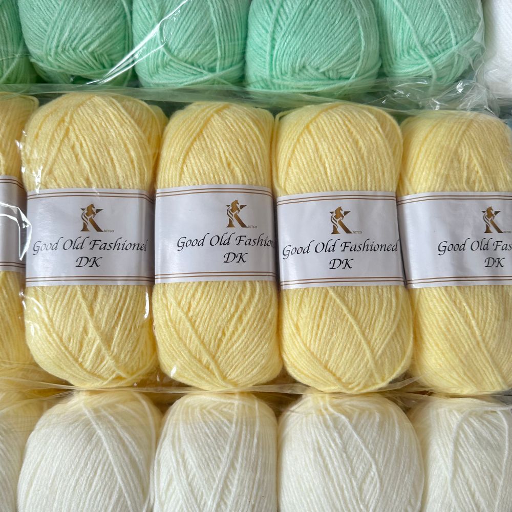 5 x Good Old Fashioned DK Yarn 100g - Pastel Yellow 18