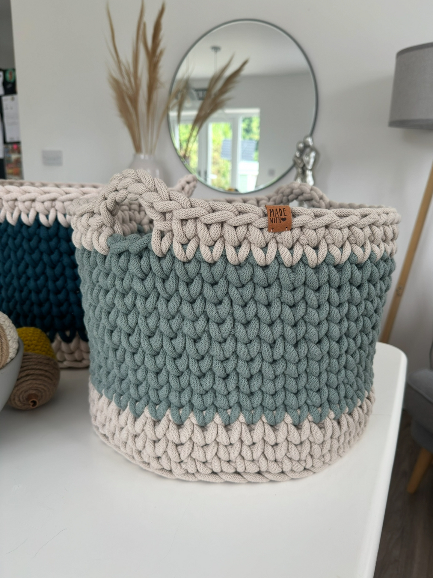 XL Crochet Basket Pattern – with Free Video Tutorial (PDF Download)