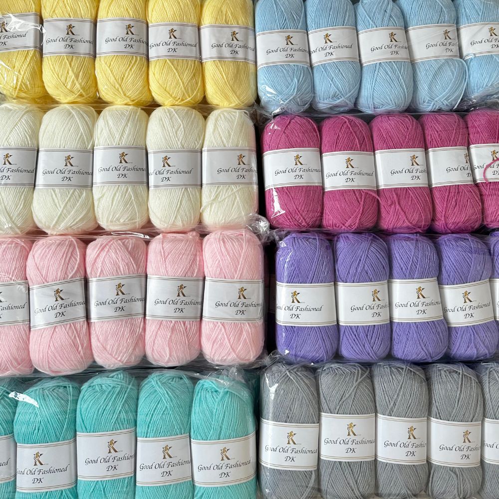 5 x Good Old Fashioned DK Yarn 100g - Fuchsia 38