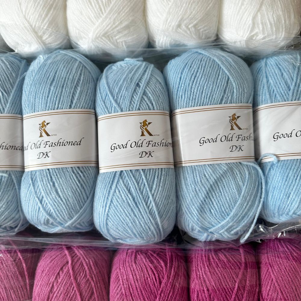 5 x Good Old Fashioned DK Yarn 100g - Baby Blue 20