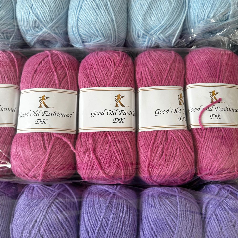 5 x Good Old Fashioned DK Yarn 100g - Fuchsia 38