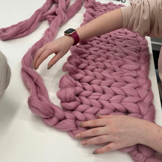 Chunky Blanket Workshop - Prestatyn - Sat 17th January - Only 4 Spaces Left